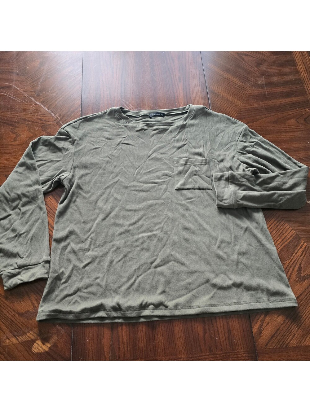 Automet olive long sleeve crewneck top XXL easygoing and wrinkle friendly